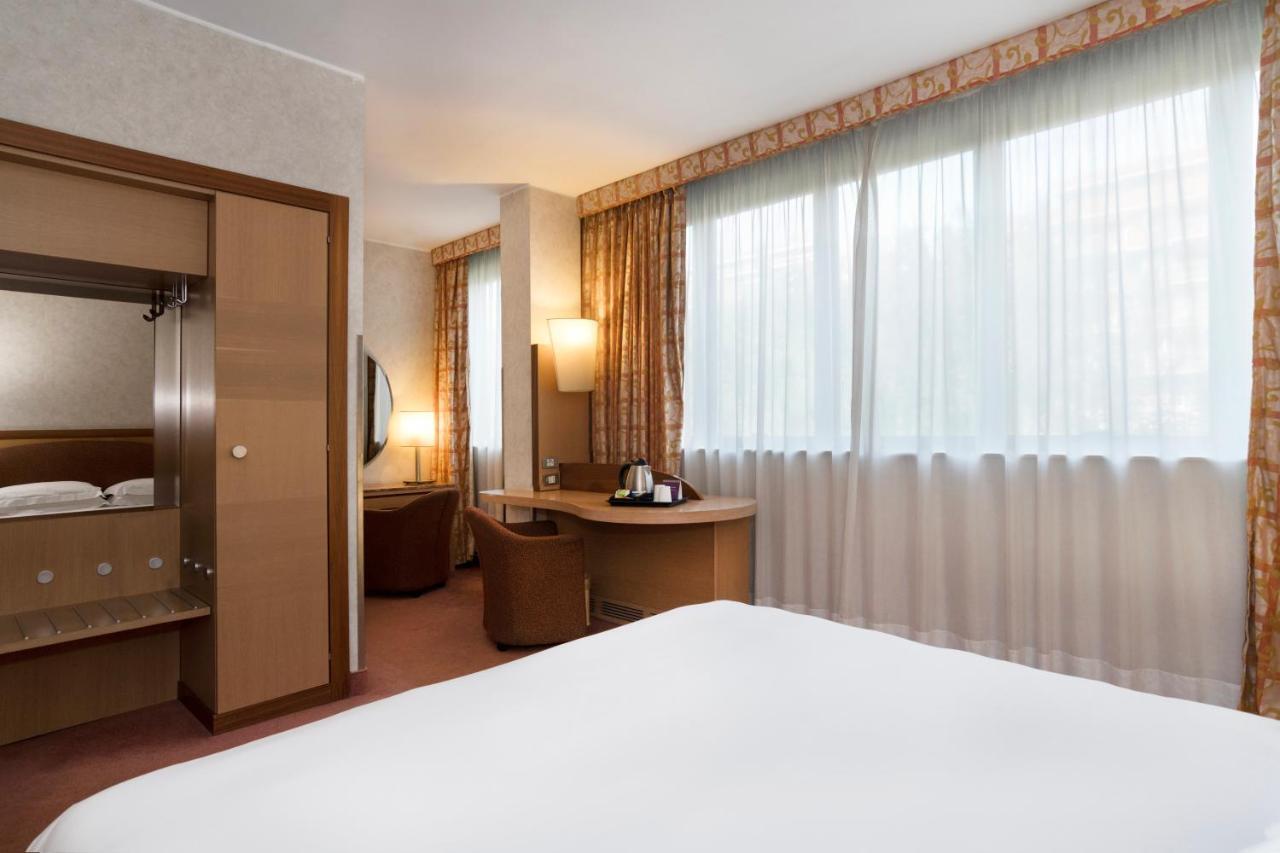 Mercure Roma West Exterior foto